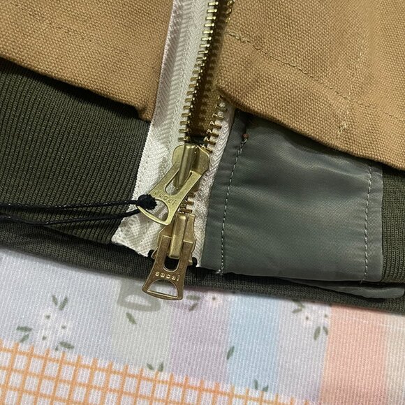 Carhartt x Sacai Deconstructed Jacket Beige - Picture 9 of 13